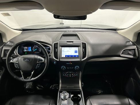 Used 2020 Ford Edge SEL w/ Cold Weather Package image 15