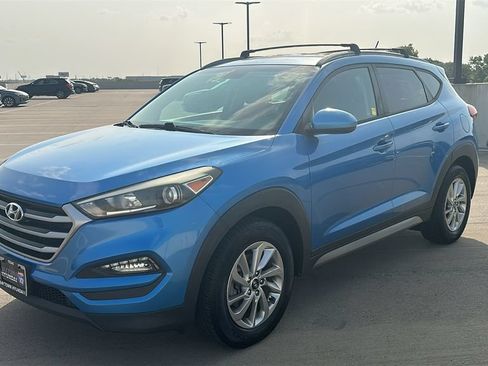 Used 2017 Hyundai Tucson SE w/ SE Popular Package 02 FWD image 8