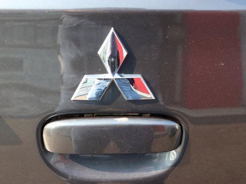 Used 2024 Mitsubishi Mirage ES FWD image 48