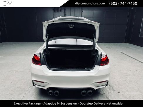 Used 2015 BMW M4 Coupe RWD image 44