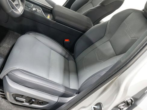 Used 2026 Lexus GX 550 w/ Accessory Package (2T) image 36