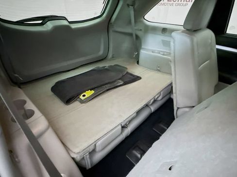 Used 2016 Toyota Highlander XLE AWD/4WD image 28