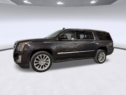 Used 2018 Cadillac Escalade ESV Premium Luxury AWD/4WD image 26