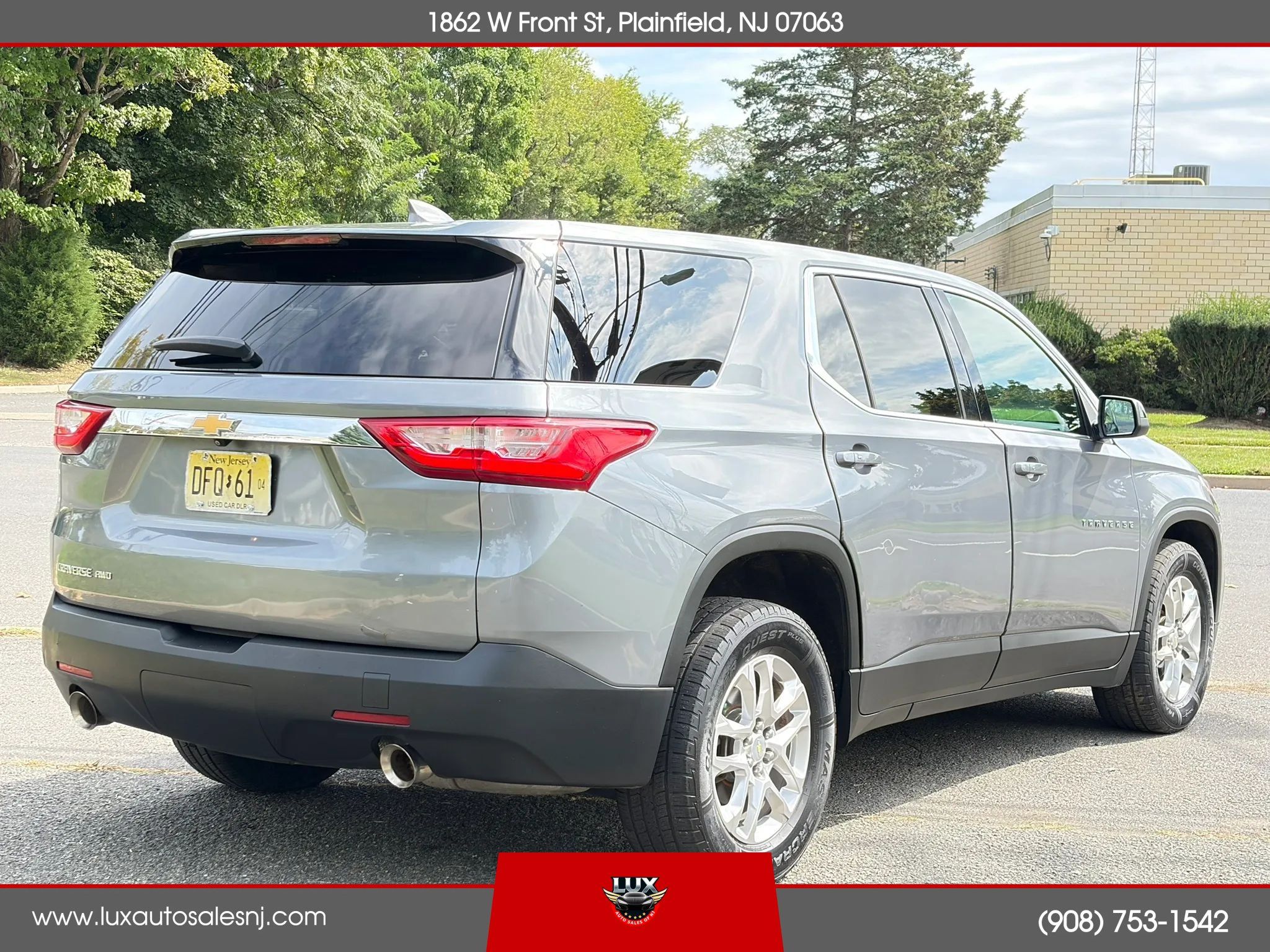 Used 2021 Chevrolet Traverse LS AWD/4WD image 5