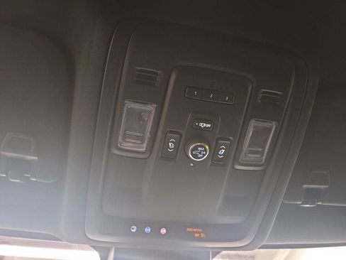 Used 2024 Chevrolet Tahoe Z71 w/ Luxury Package image 45