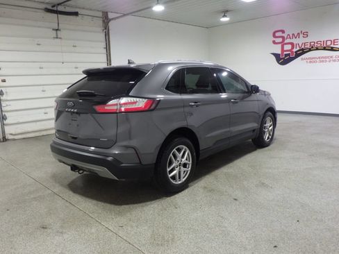 Used 2023 Ford Edge SEL w/ Convenience Package AWD/4WD image 4