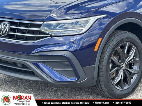 Used 2023 Volkswagen Tiguan SE FWD image 8