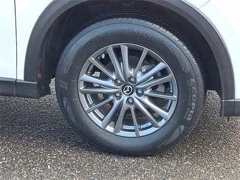 Used 2017 MAZDA CX-5 Sport image 29