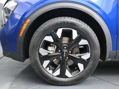 Used 2023 Kia Sportage X-Line w/ X-Line Premium Package AWD/4WD image 16