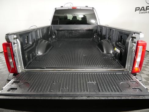 Used 2024 Ford F350 XLT AWD/4WD image 13