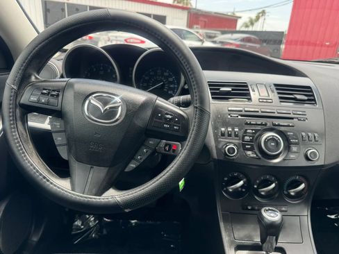 Used 2013 MAZDA MAZDA3 i Sport FWD image 28
