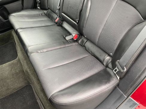 Used 2012 Subaru Legacy 3.6R Limited image 19