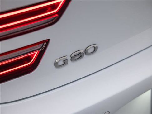 New 2026 Genesis G80 2.5T image 15
