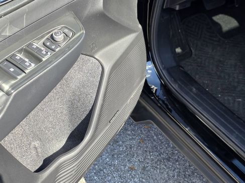 New 2026 Subaru Outback Touring XT image 19