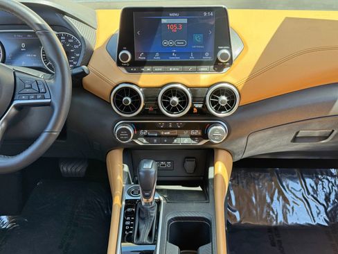 Used 2023 Nissan Sentra SV w/ SV Premium Package image 22