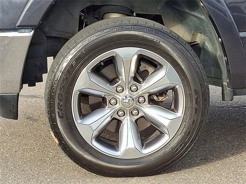 Used 2019 RAM 1500 Limited w/ Advanced Safety Group image 30