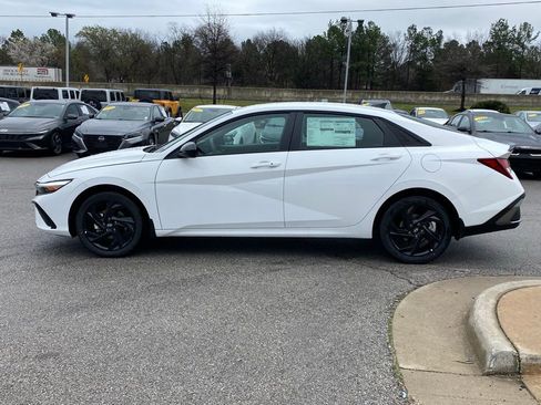 New 2026 Hyundai Elantra Sport FWD image 4