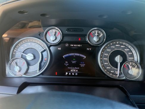 Used 2018 RAM 2500 Limited image 32