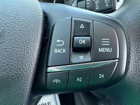 Used 2025 Ford Escape Active AWD/4WD image 27