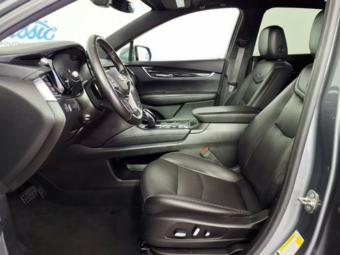 Used 2021 Cadillac XT5 Premium Luxury FWD image 7