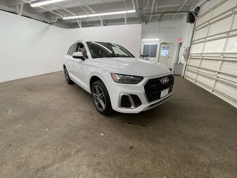 Used 2022 Audi Q5 e Prestige image 8
