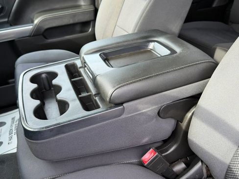 Used 2019 Chevrolet Silverado 2500 LT AWD/4WD image 19