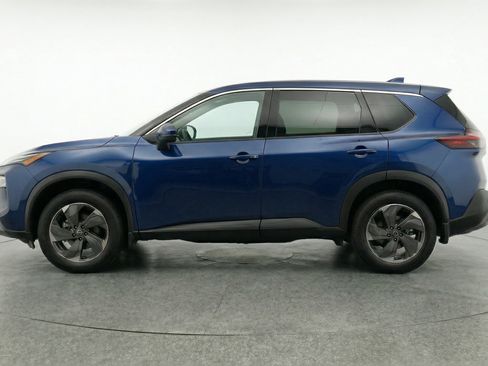 Used 2025 Nissan Rogue SV FWD image 5