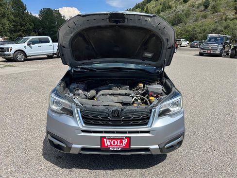 Used 2017 Subaru Forester 2.5i Limited AWD/4WD image 11