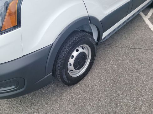 New 2025 Ford Transit 250 148 Medium Roof w/ Load Area Protection Package image 9