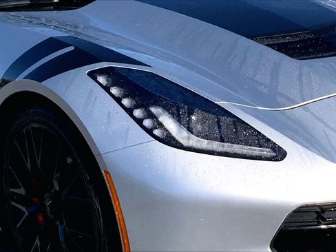 Used 2016 Chevrolet Corvette 1LT image 20
