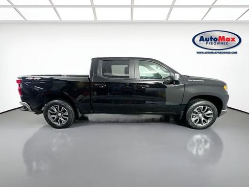Used 2023 Chevrolet Silverado 1500 LT image 9