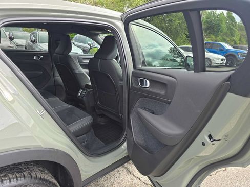 Used 2023 Volvo C40 P8 Recharge Ultimate w/ Protection Package Premier AWD/4WD image 14