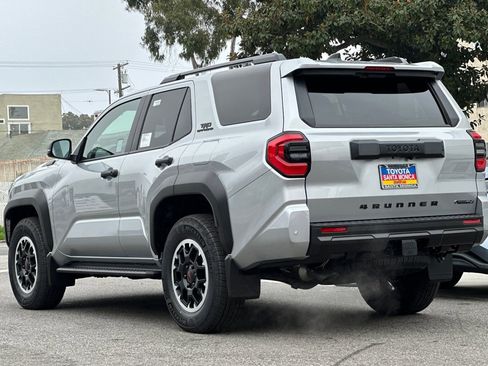 New 2026 Toyota 4Runner TRD Off-Road image 5