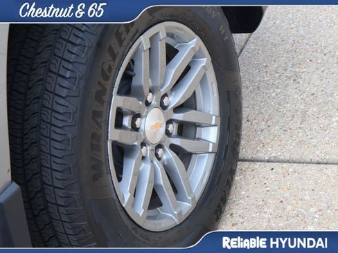 Used 2026 Chevrolet Colorado LT w/ Advanced Trailering Package AWD/4WD image 40