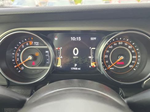 Used 2023 Jeep Gladiator Sport image 21