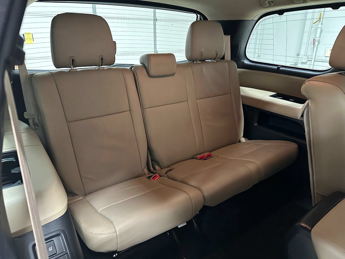 Used 2016 Toyota Sequoia Platinum AWD/4WD image 21