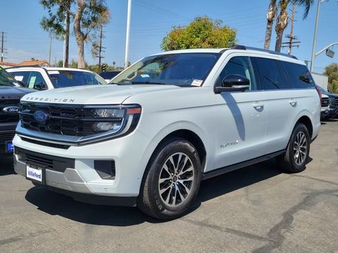 Certified 2025 Ford Expedition Platinum AWD/4WD image 31