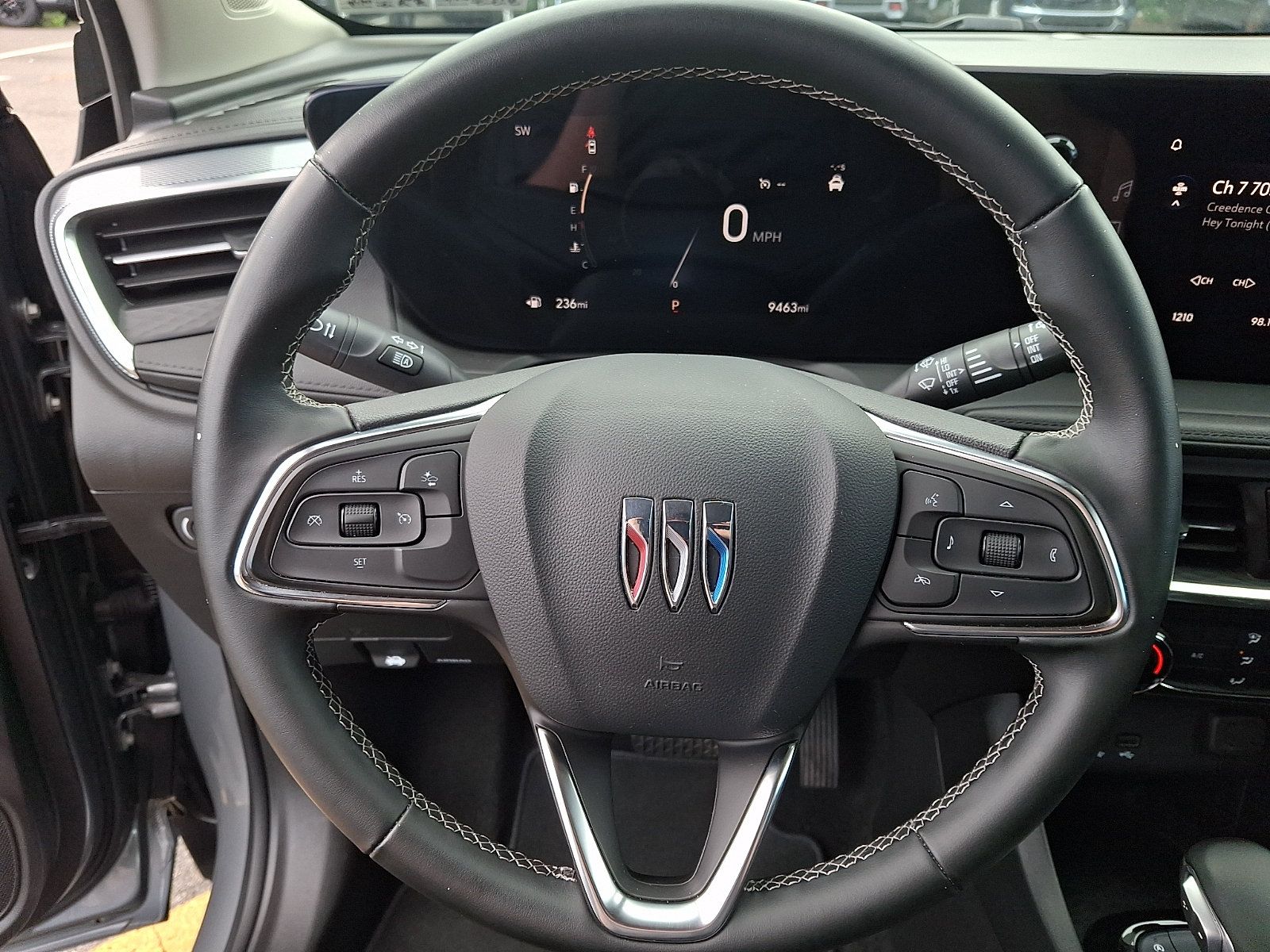 Used 2024 Buick Encore GX Preferred FWD image 18