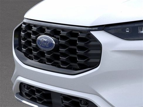New 2024 Ford Escape ST-Line Elite w/ Premium Technology Package image 17