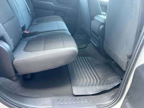 Used 2021 Chevrolet Silverado 1500 Custom AWD/4WD image 11