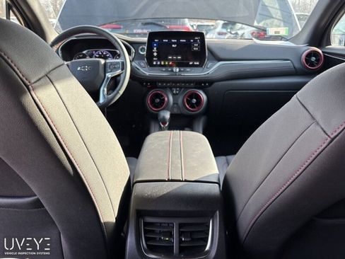 Used 2024 Chevrolet Blazer RS w/ Enhanced Convenience Package image 8