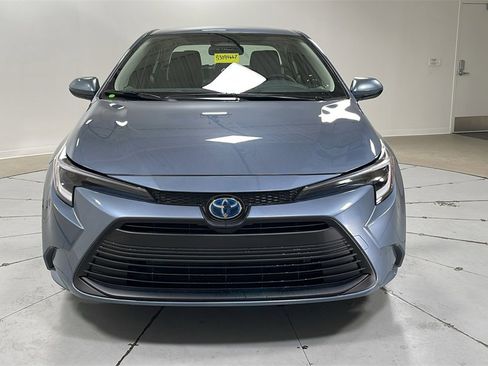 New 2025 Toyota Corolla LE image 2