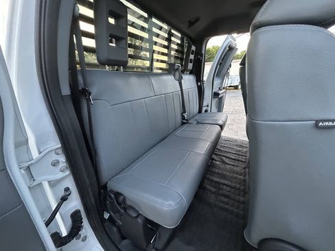Used 2012 Ford F550 4x4 SuperCab Super Duty w/ XL Value Pkg image 26