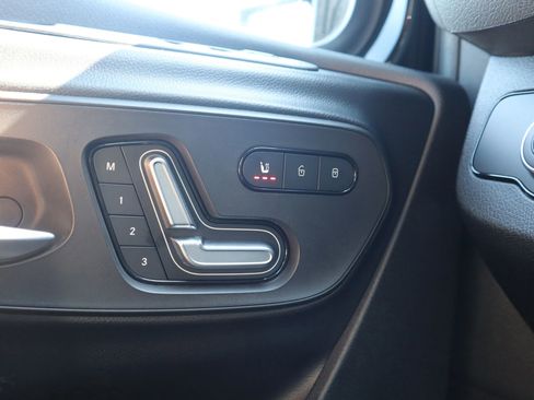 Used 2021 Mercedes-Benz Sprinter 2500 image 20