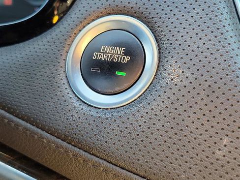 Used 2018 Cadillac XT5 FWD w/ LPO, Wheel Lock Package image 64