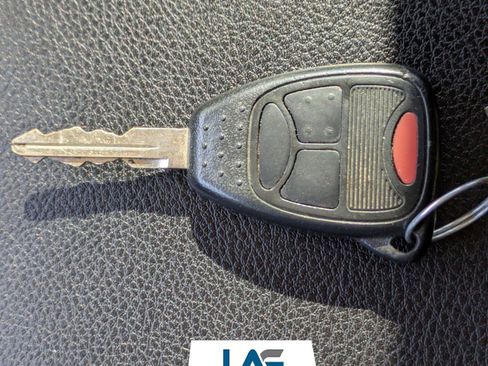 Used 2015 Jeep Wrangler Unlimited Rubicon w/ Connectivity Group image 24