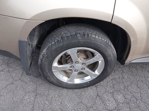 Used 2007 Chevrolet Equinox LT w/ LT Preferred Equipment Group image 5