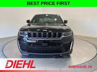 New 2026 Jeep Grand Cherokee Limited w/ Luxury Tech Group II AWD/4WD video 2