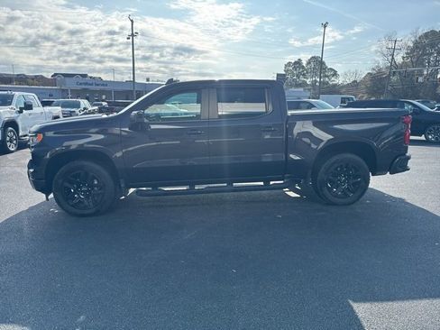 Used 2024 Chevrolet Silverado 1500 RST image 4