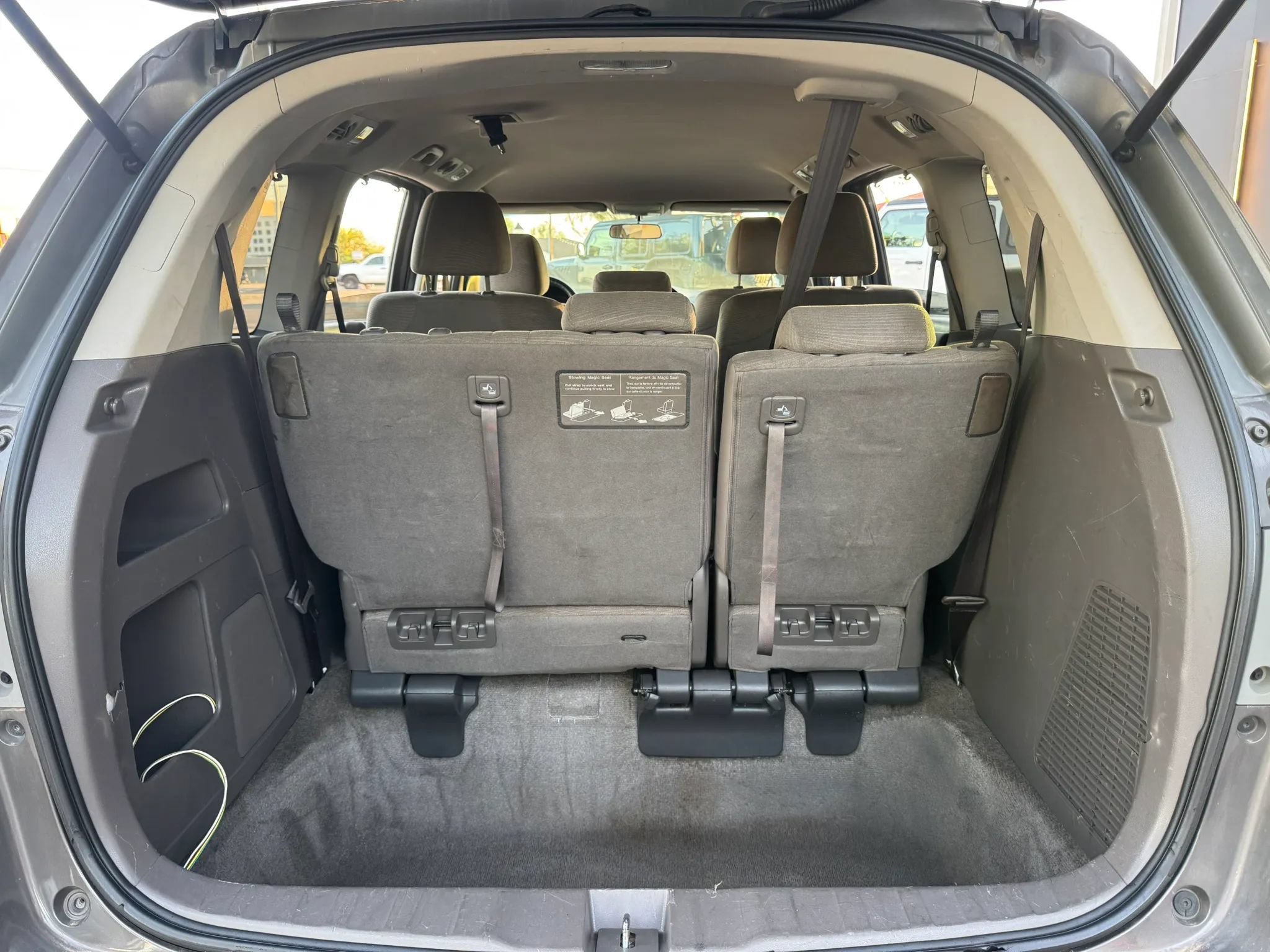 Used 2011 Honda Odyssey EX image 23